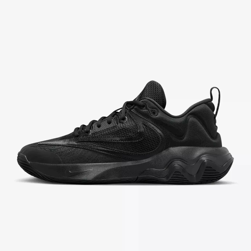 Nike Giannis Immortality 3 Basketball Shoes Triple Black DZ7533-001 Mens Size 8
